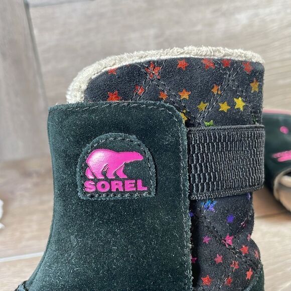 Sorel Rylee Waterproof Black Suede Warm Lined Pink Stars Toddler Girl Sz 8 Boots - Picture 12 of 13